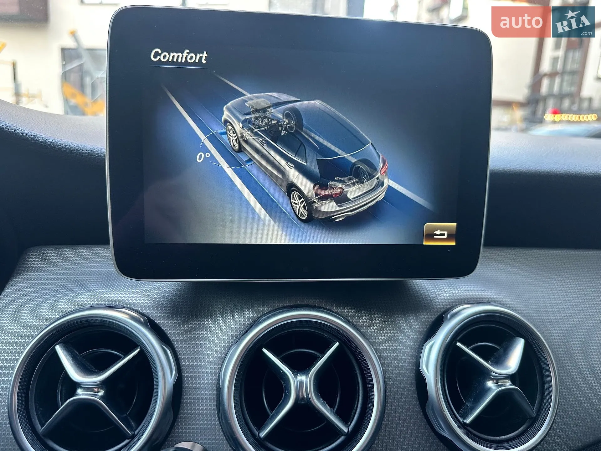 2019 Mercedes-Benz GLA-klasse - мініатюра 28