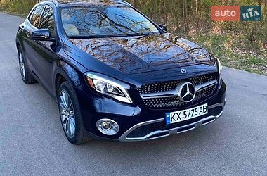 Внедорожник / Кроссовер Mercedes-Benz GLA-Class 2018 в Харькове