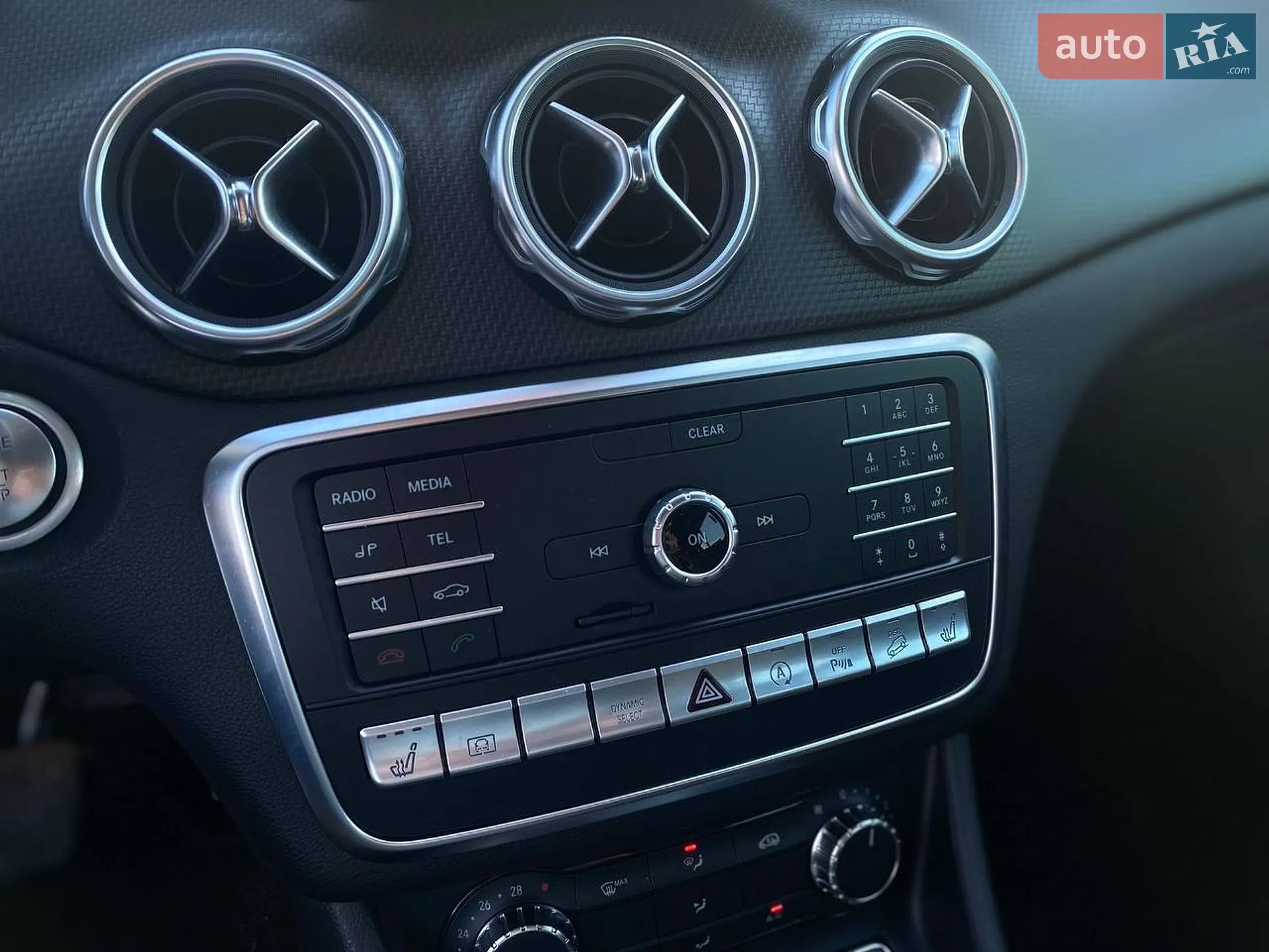 2017 Mercedes-Benz GLA-klasse - мініатюра 43