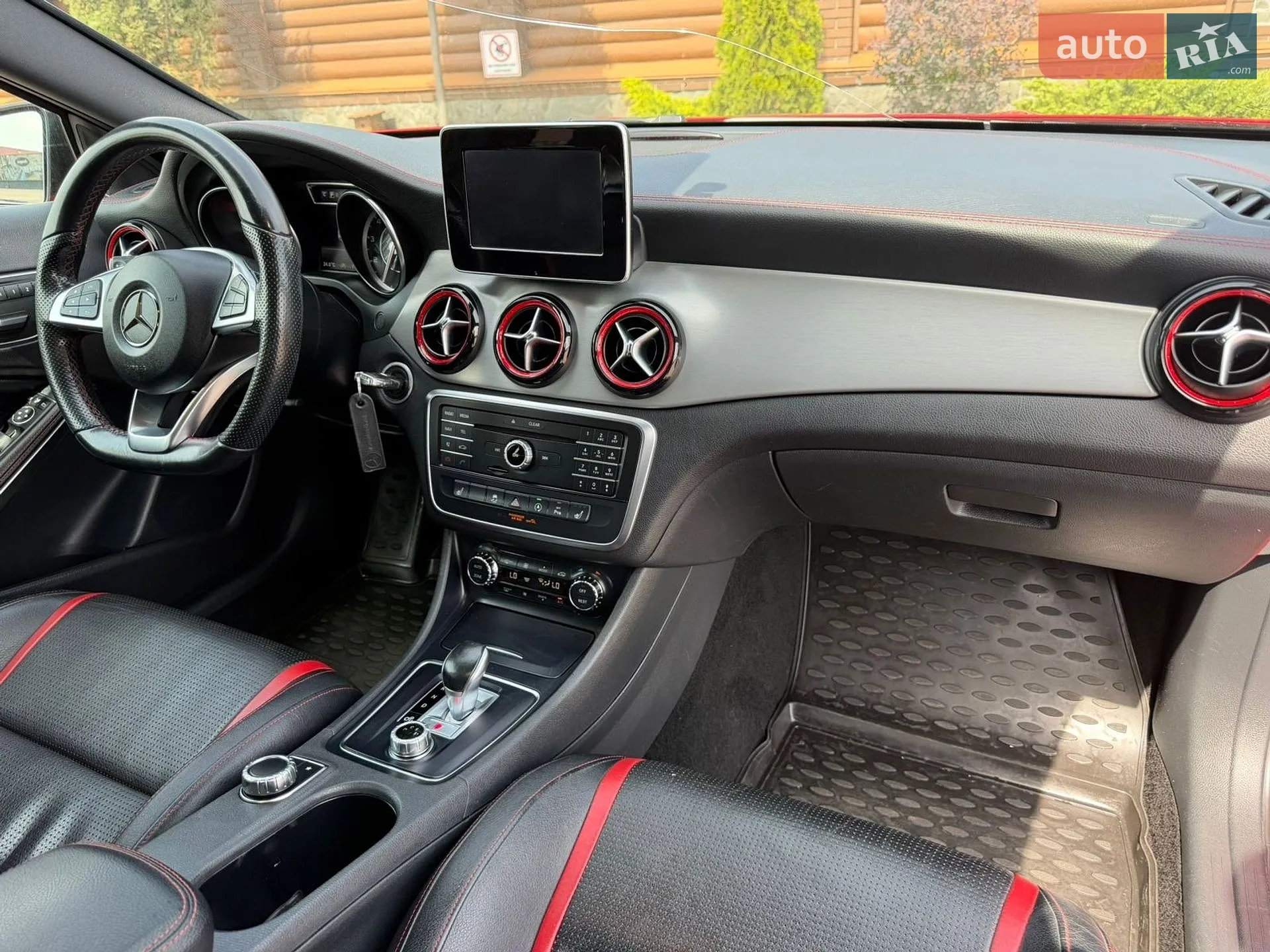 2016 Mercedes-Benz GLA-klasse - мініатюра 72