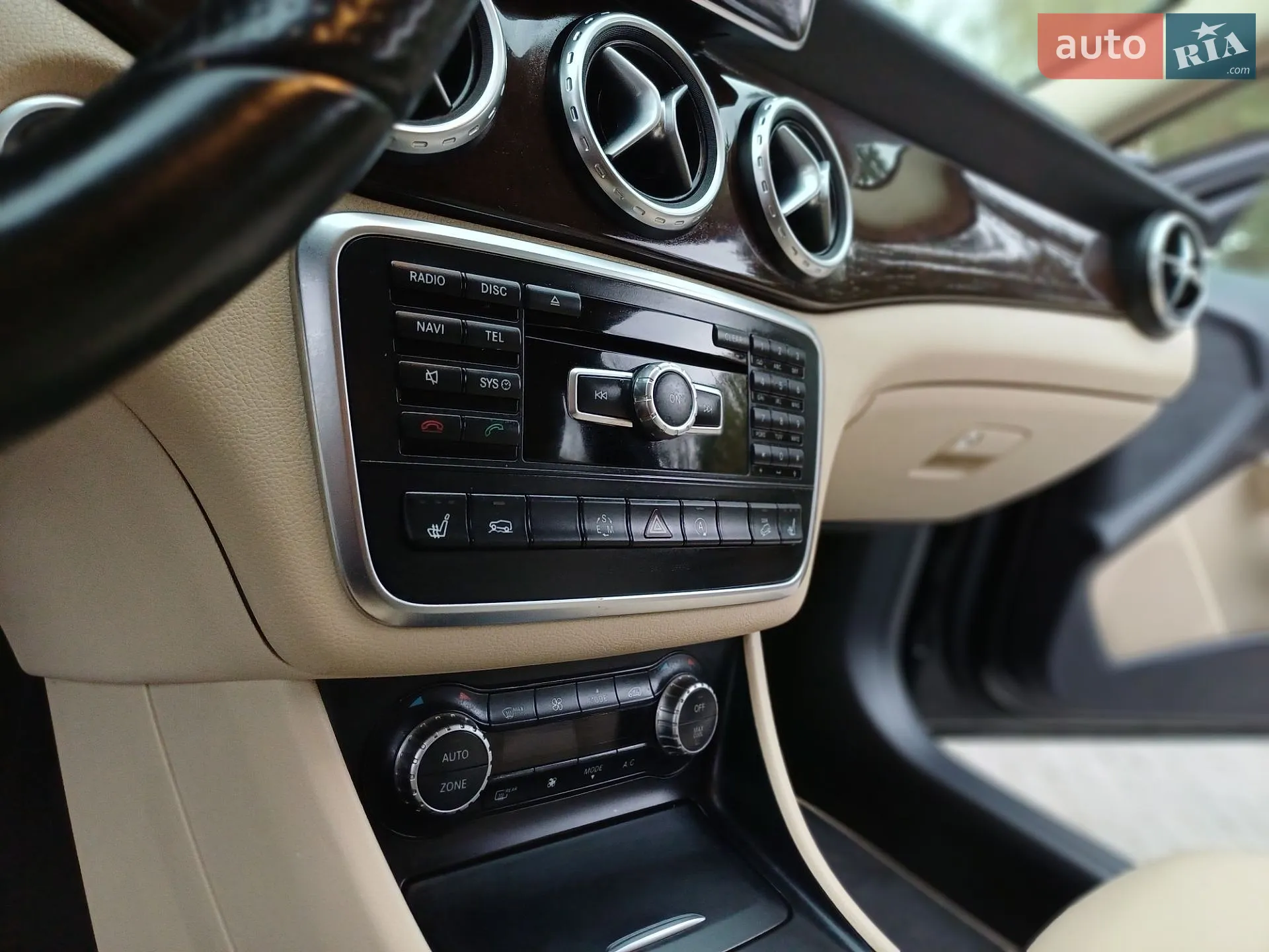 2015 Mercedes-Benz GLA-klasse - мініатюра 17