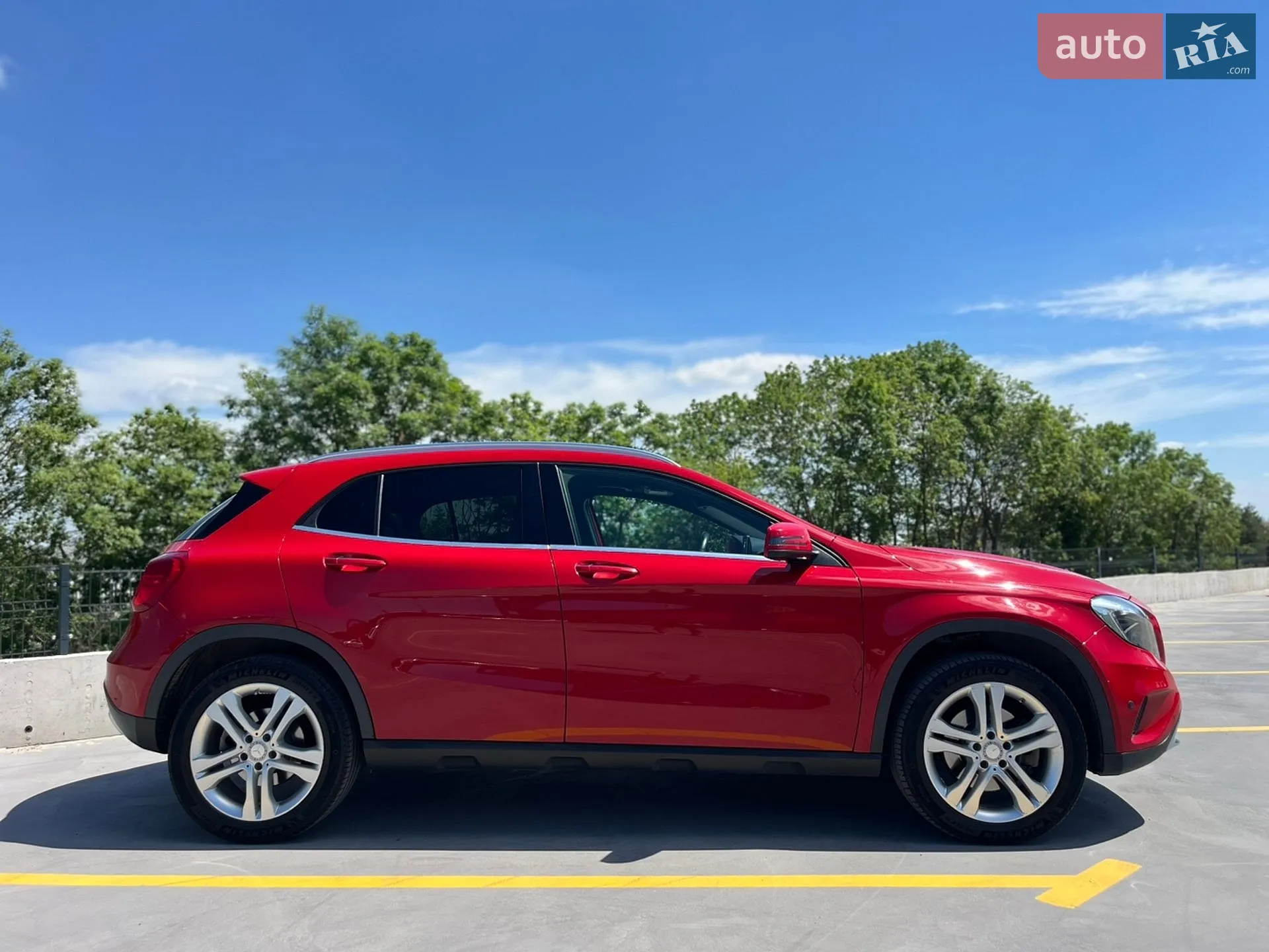 Mercedes-Benz GLA-Class 2015 VIN WDCTG4GB7GJ230768 фото оголошення 4 з 25