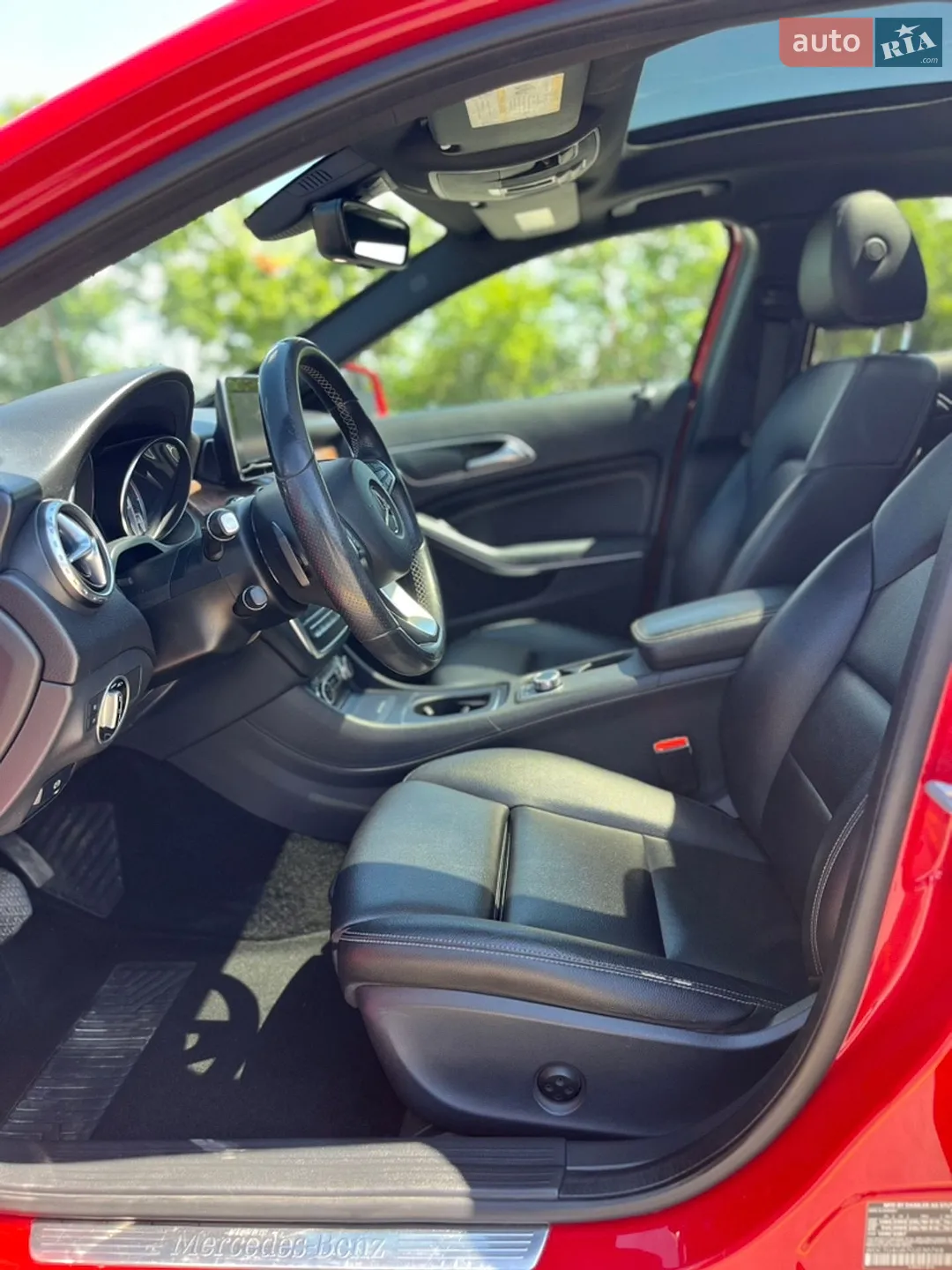 Mercedes-Benz GLA-Class 2015 VIN WDCTG4GB7GJ230768 фото оголошення 11 з 25