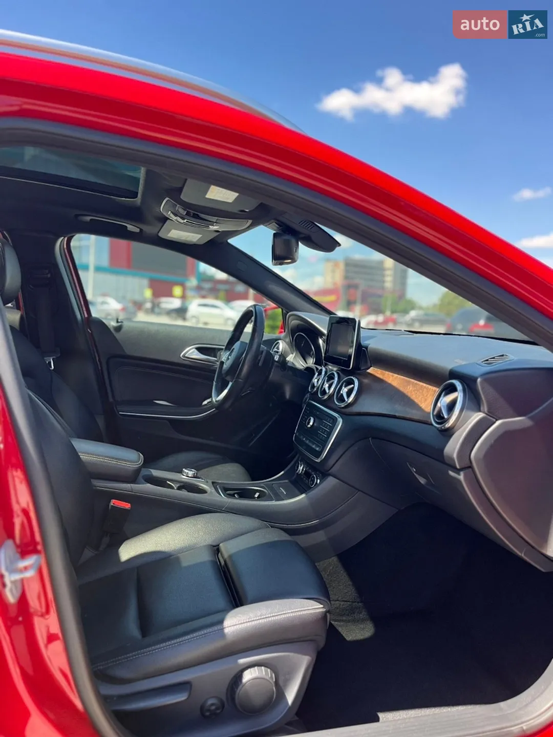 Mercedes-Benz GLA-Class 2015 VIN WDCTG4GB7GJ230768 фото оголошення 14 з 25