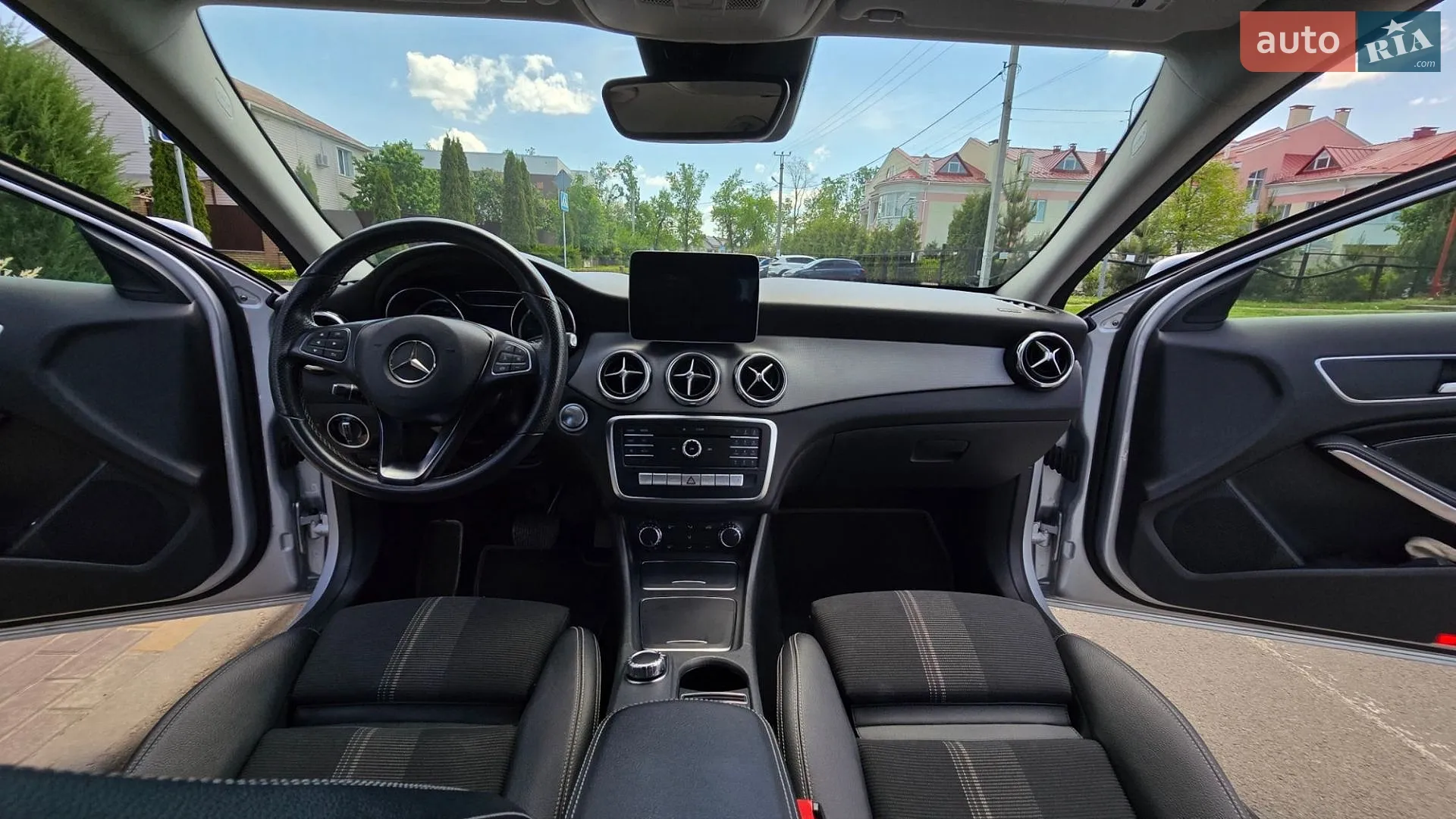 2019 Mercedes-Benz GLA-klasse - мініатюра 32