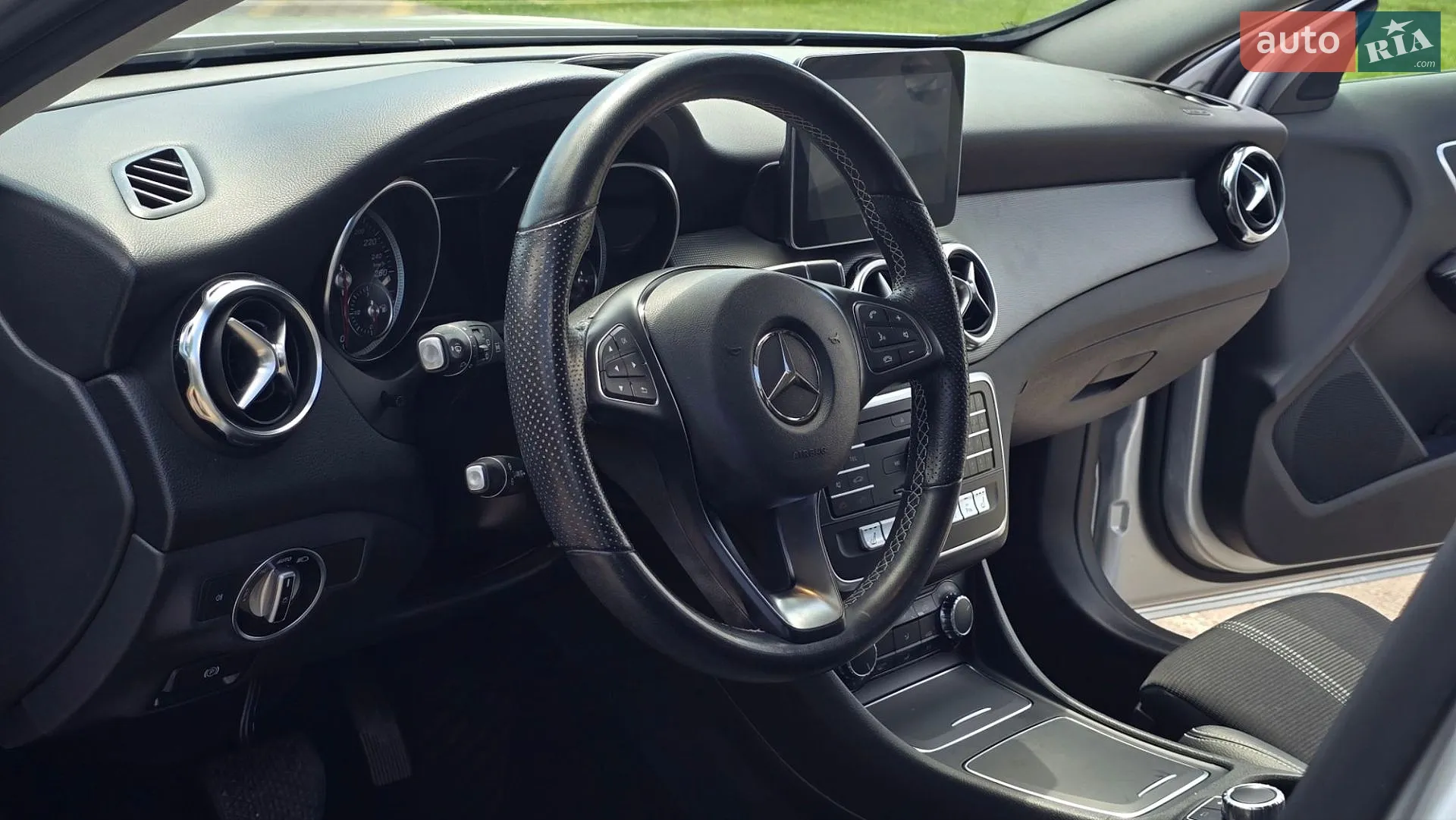 2019 Mercedes-Benz GLA-klasse - мініатюра 39