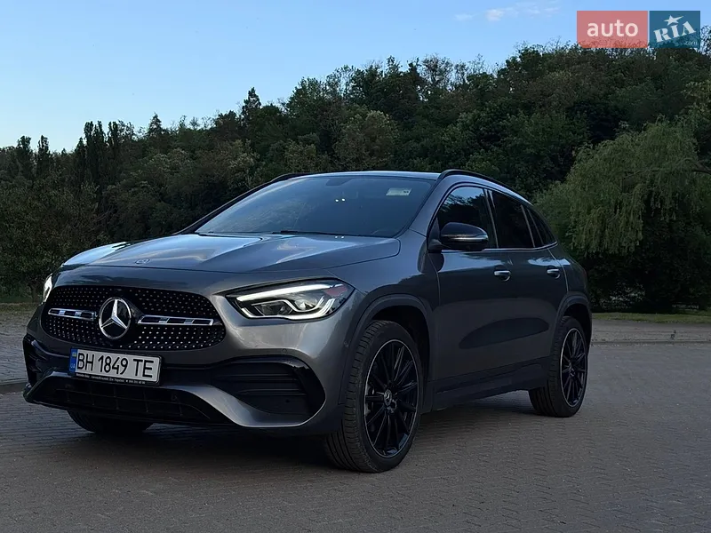 Mercedes-Benz GLA-Class