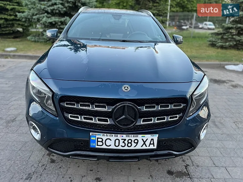 Mercedes-Benz GLA-Class