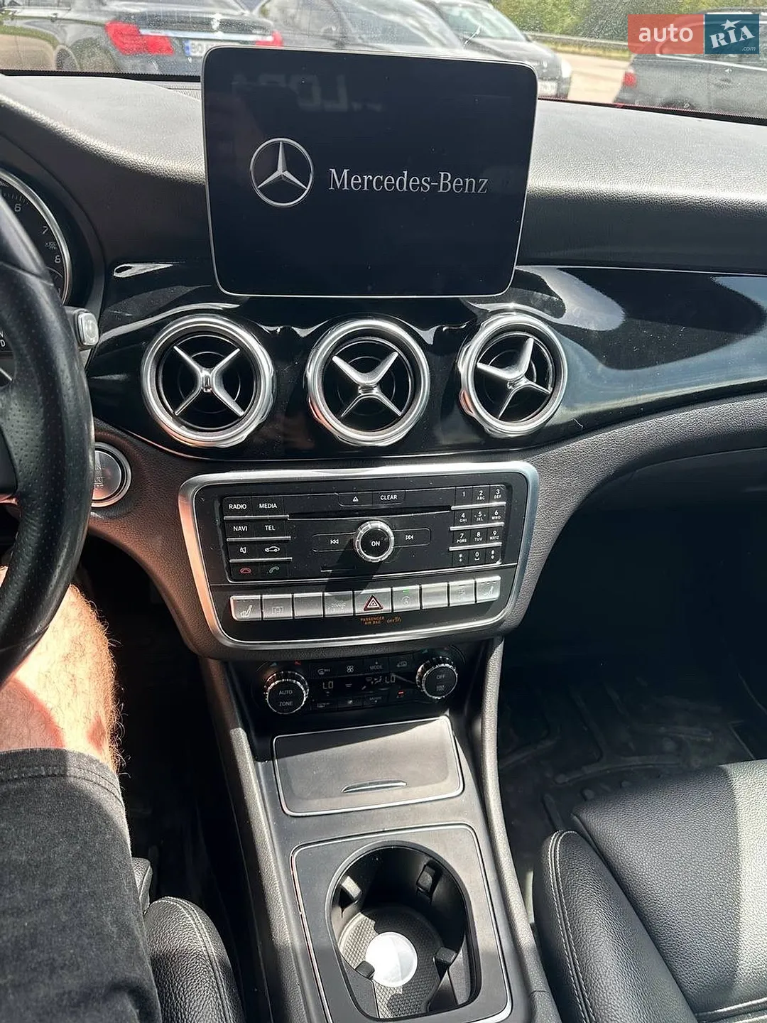 2018 Mercedes-Benz GLA-klasse - мініатюра 28