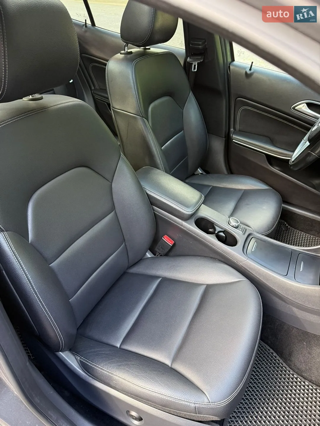 2014 Mercedes-Benz GLA-klasse - мініатюра 25
