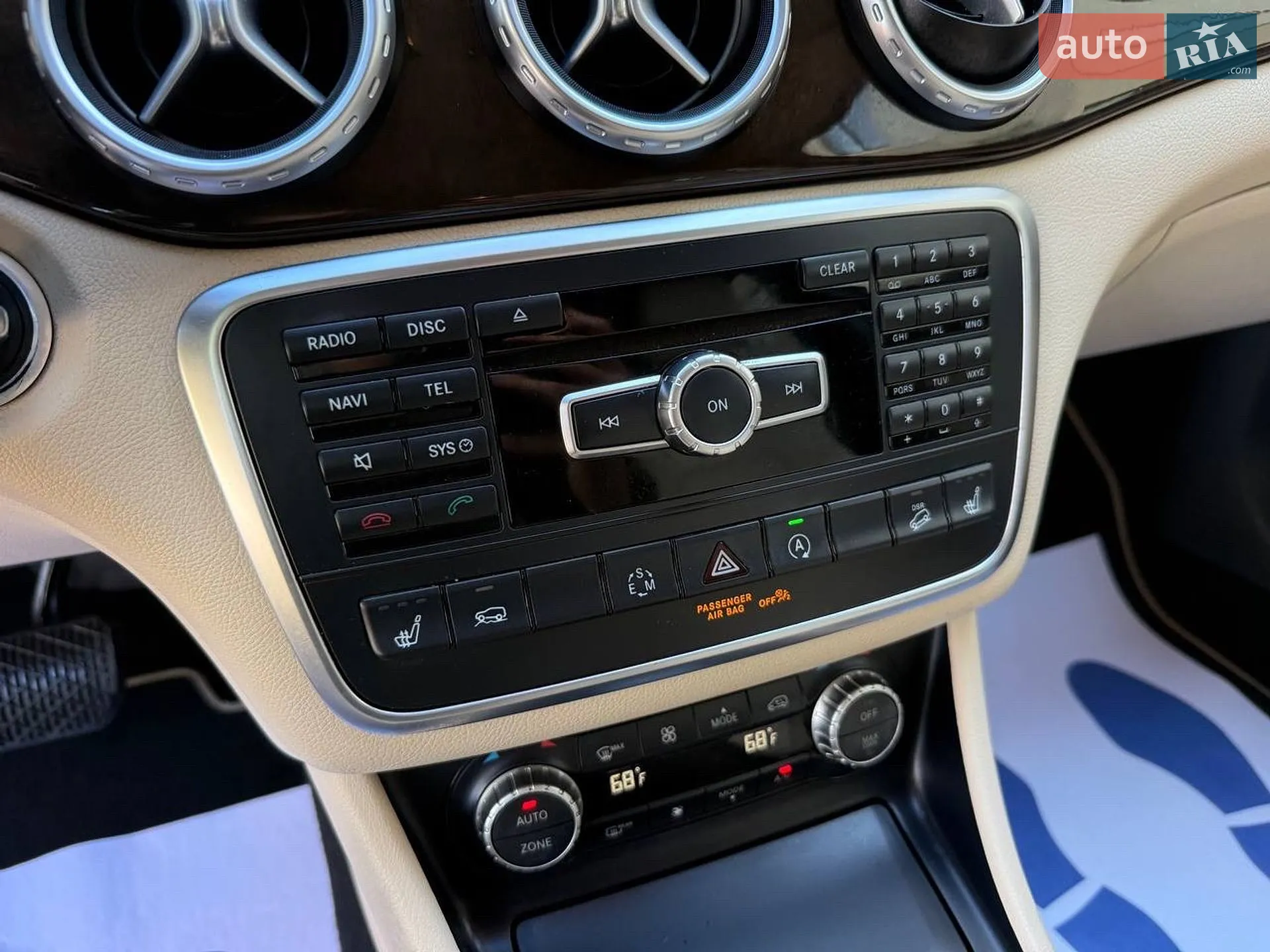 2015 Mercedes-Benz GLA-klasse - мініатюра 41