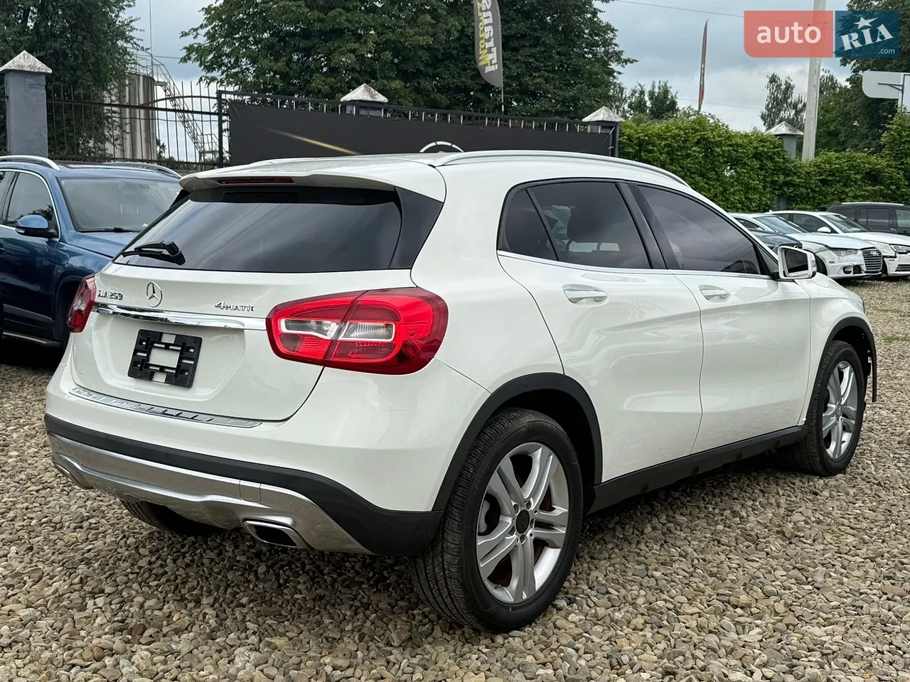 Mercedes-Benz GLA-Class 2016