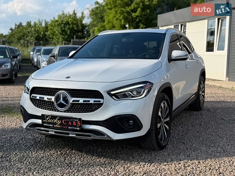 Mercedes-Benz GLA-Class