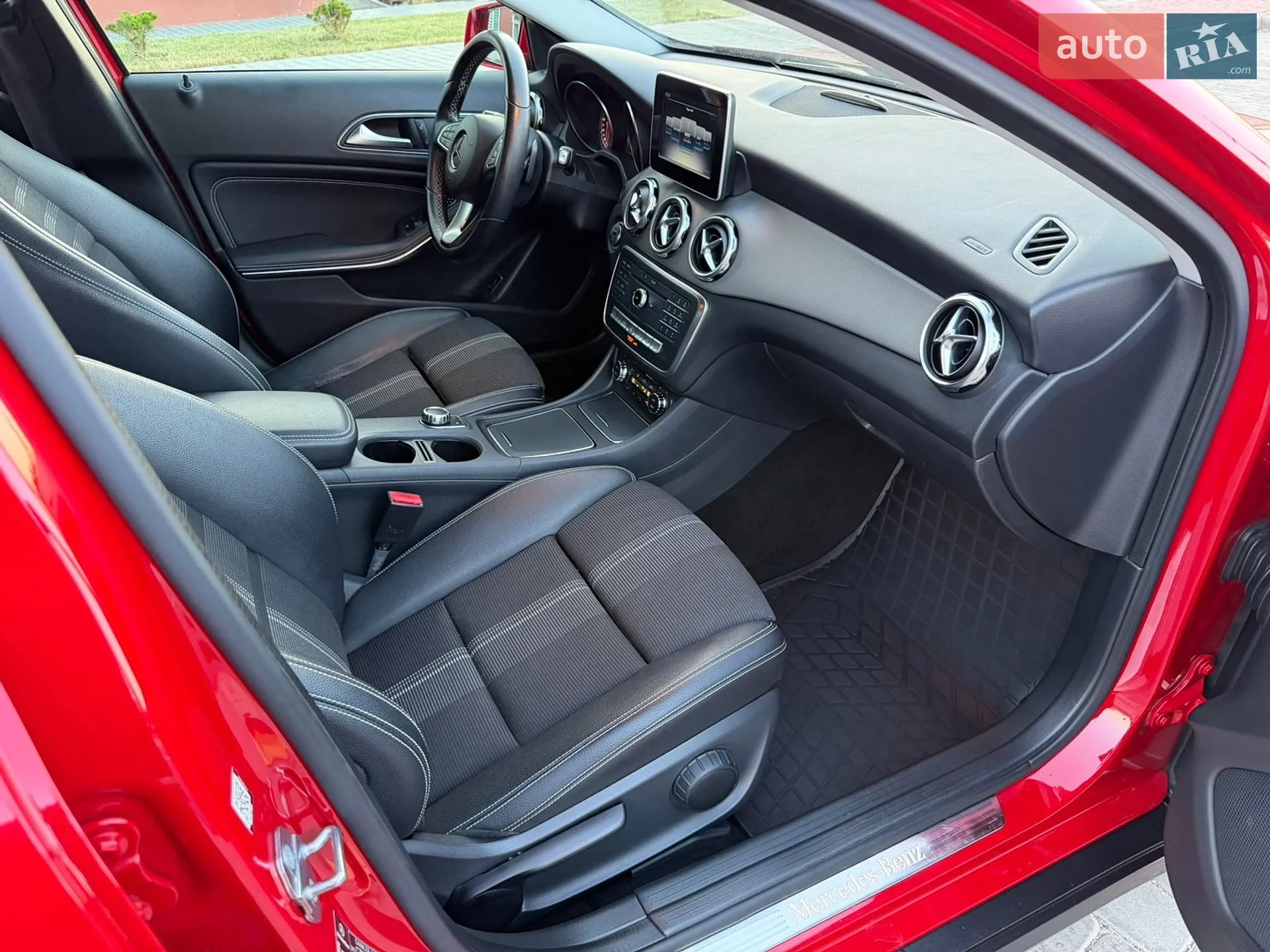 2017 Mercedes-Benz GLA-klasse - мініатюра 68