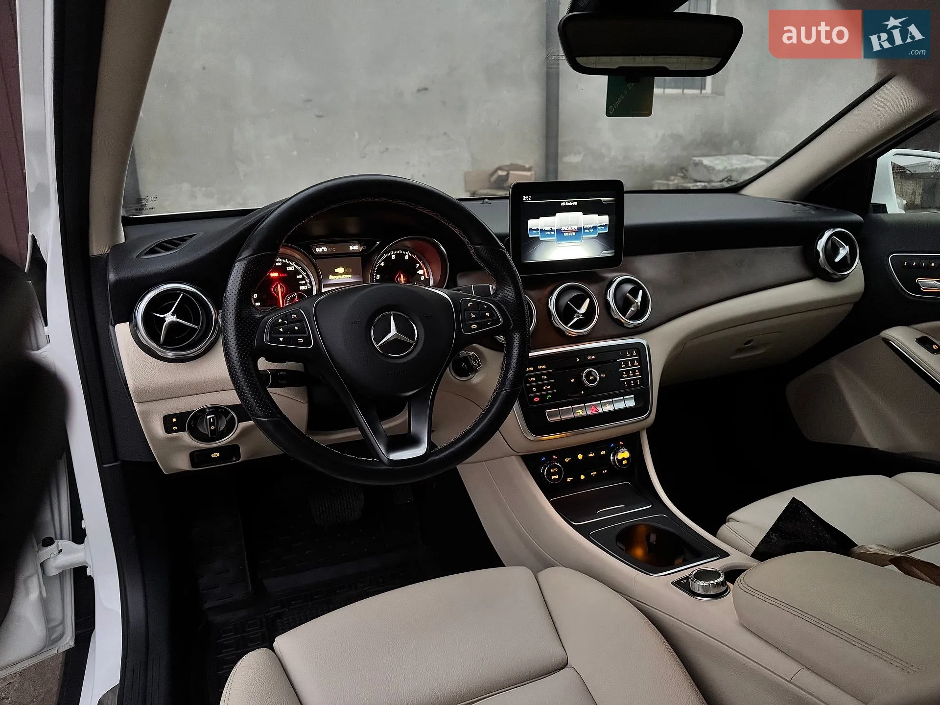 2018 Mercedes-Benz GLA-klasse - мініатюра 12