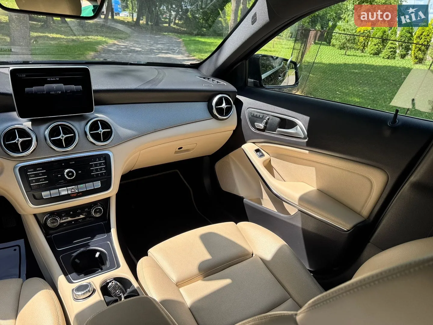 2018 Mercedes-Benz GLA-klasse - мініатюра 19