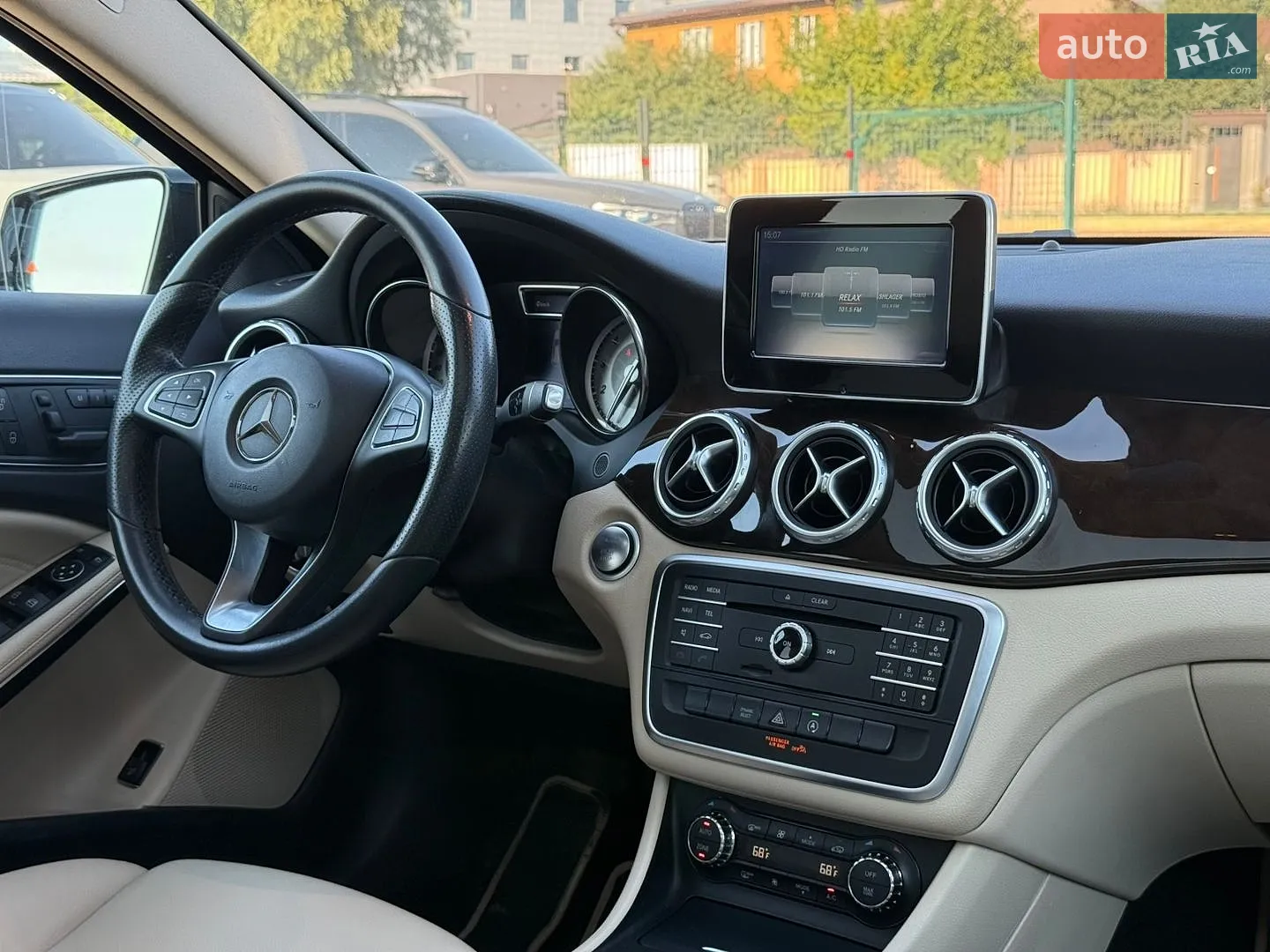 2016 Mercedes-Benz GLA-klasse - мініатюра 32