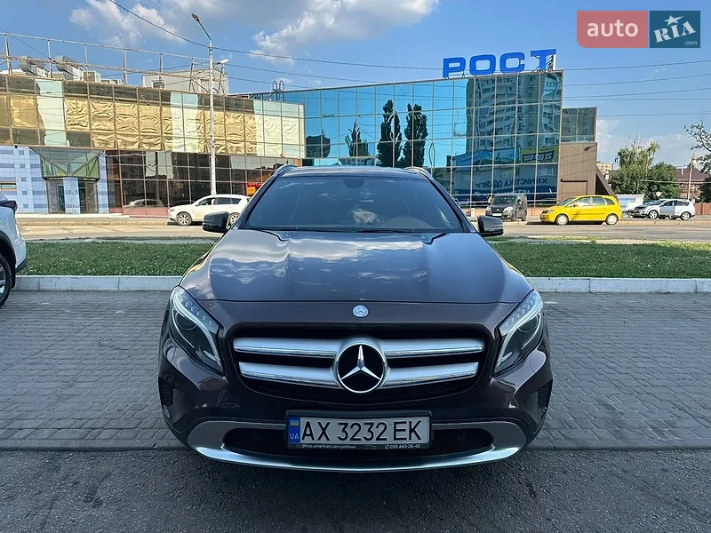 Mercedes-Benz GLA-Class