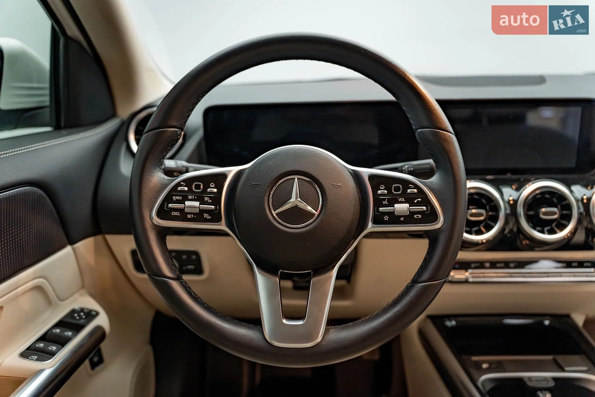 2022 Mercedes-Benz GLA-klasse - мініатюра 16