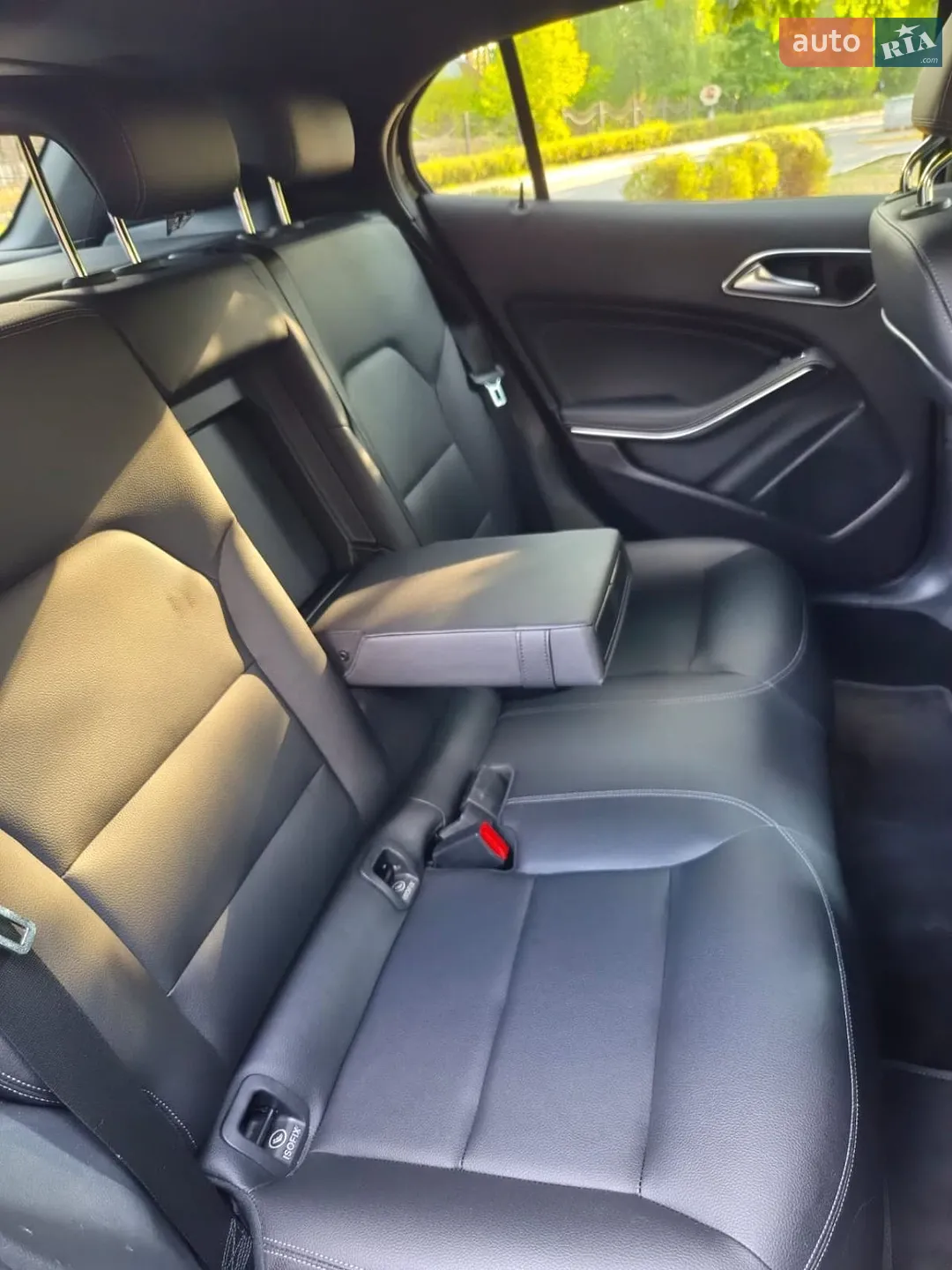 2018 Mercedes-Benz GLA-klasse - мініатюра 36