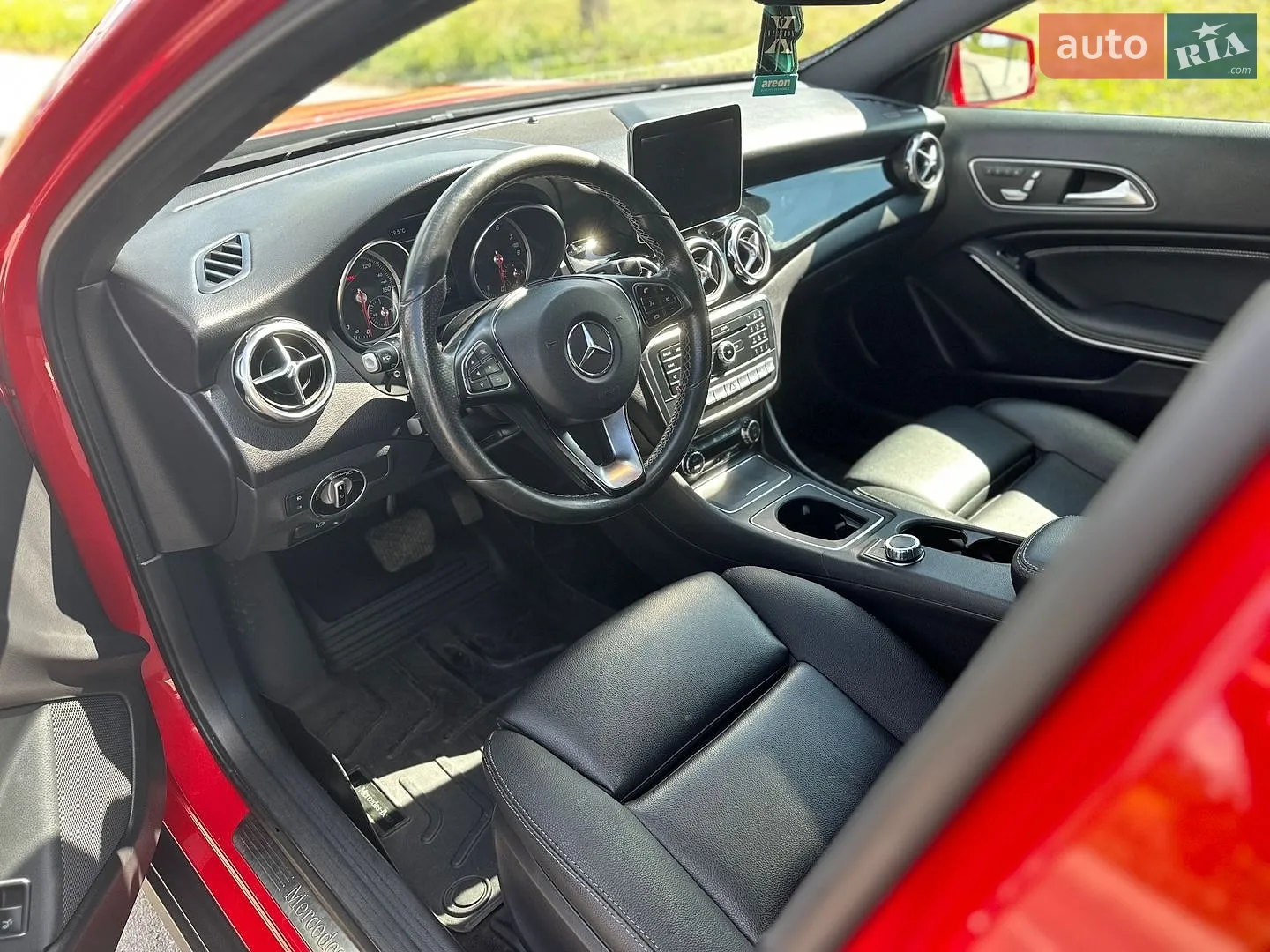 2018 Mercedes-Benz GLA-klasse - мініатюра 17