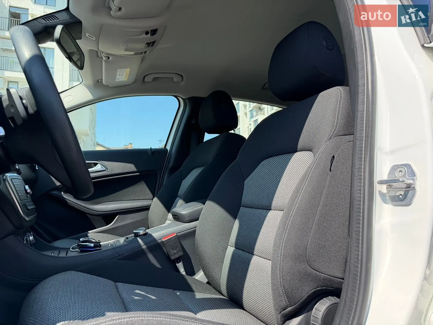 2018 Mercedes-Benz GLA-klasse - мініатюра 27