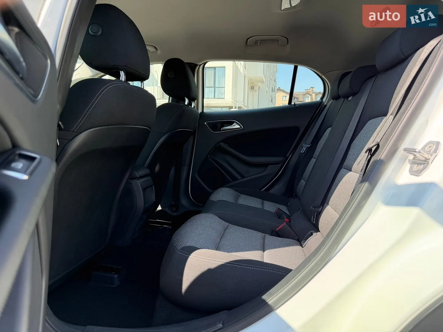 2018 Mercedes-Benz GLA-klasse - мініатюра 31