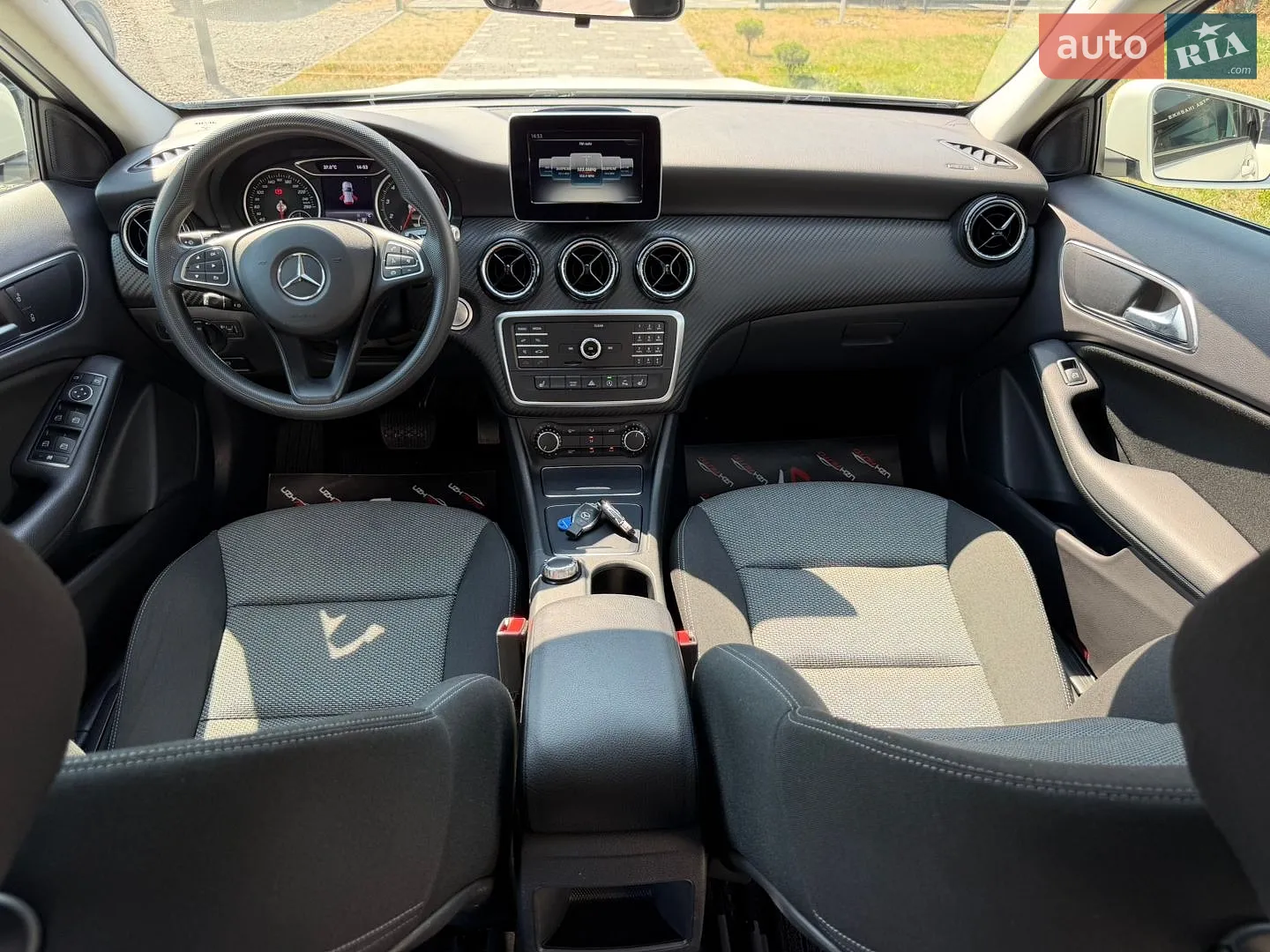 2018 Mercedes-Benz GLA-klasse - мініатюра 34