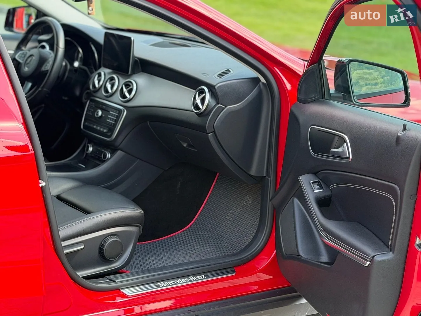 2017 Mercedes-Benz GLA-klasse - мініатюра 30