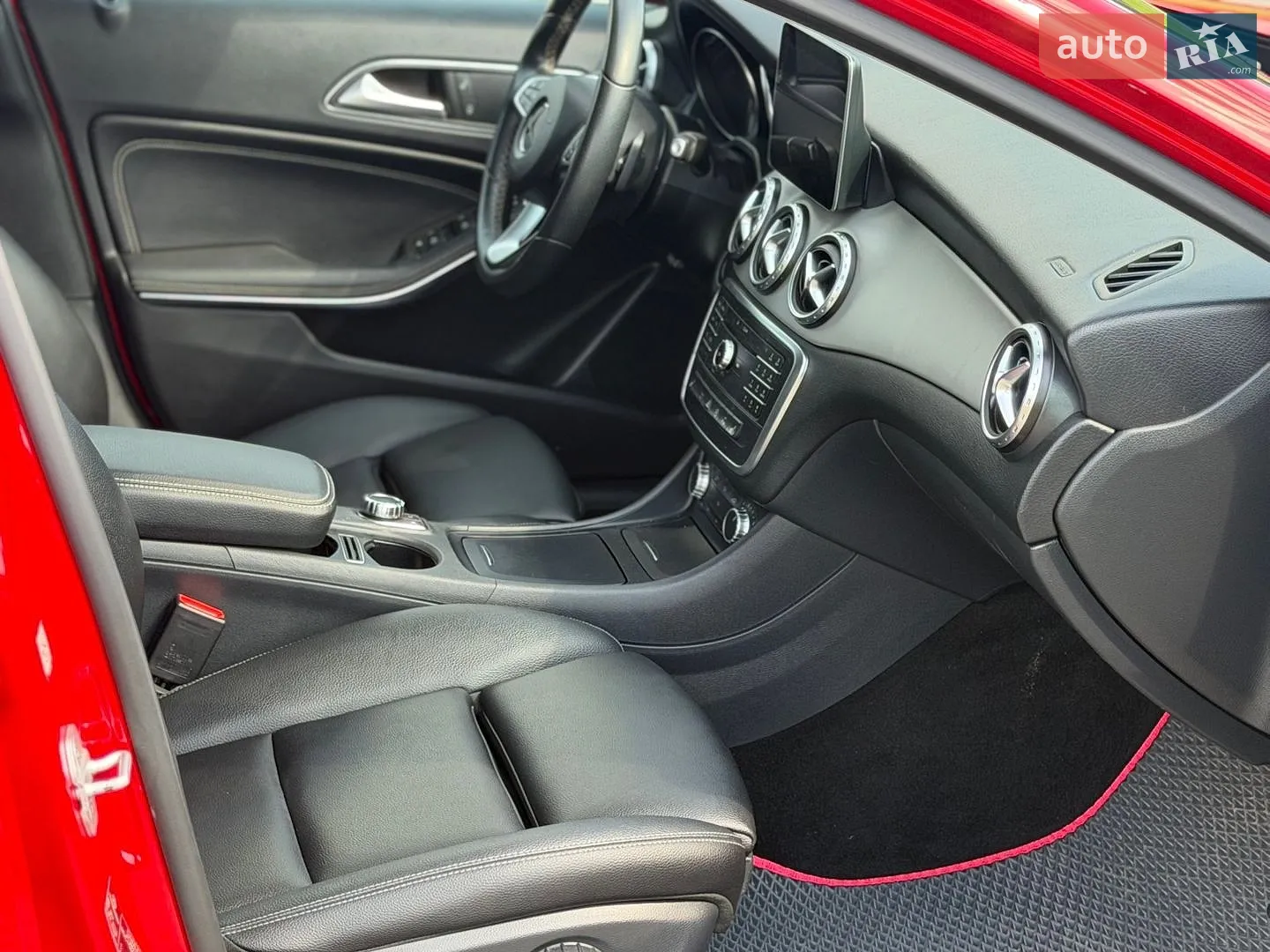 2017 Mercedes-Benz GLA-klasse - мініатюра 31