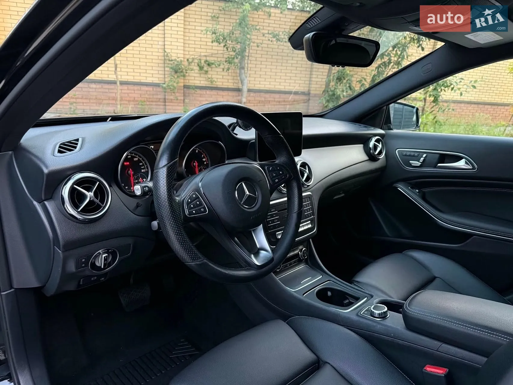 2018 Mercedes-Benz GLA-klasse - мініатюра 27