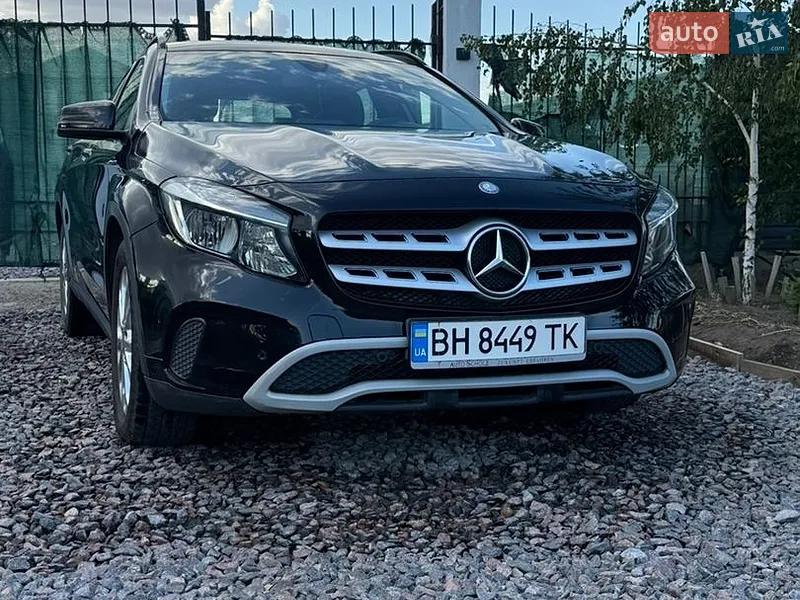 Mercedes-Benz GLA-Class 2017