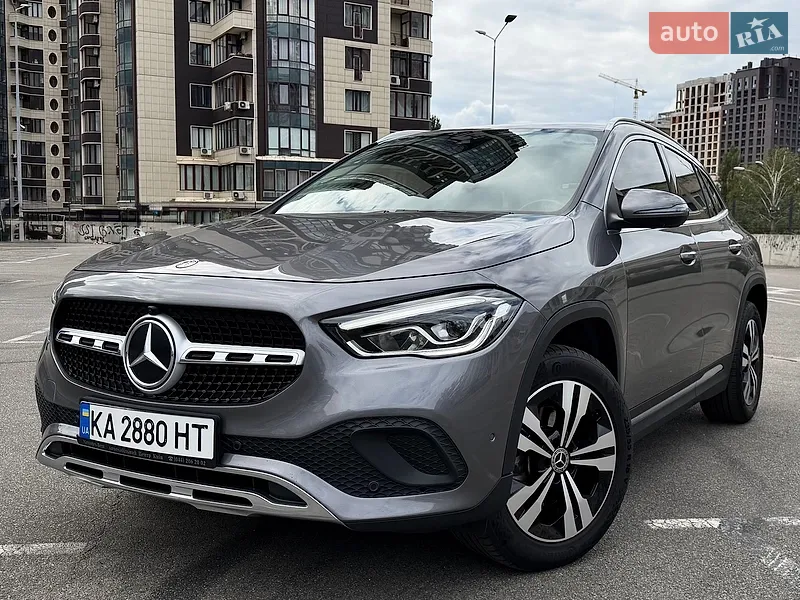 Mercedes-Benz GLA-Class
