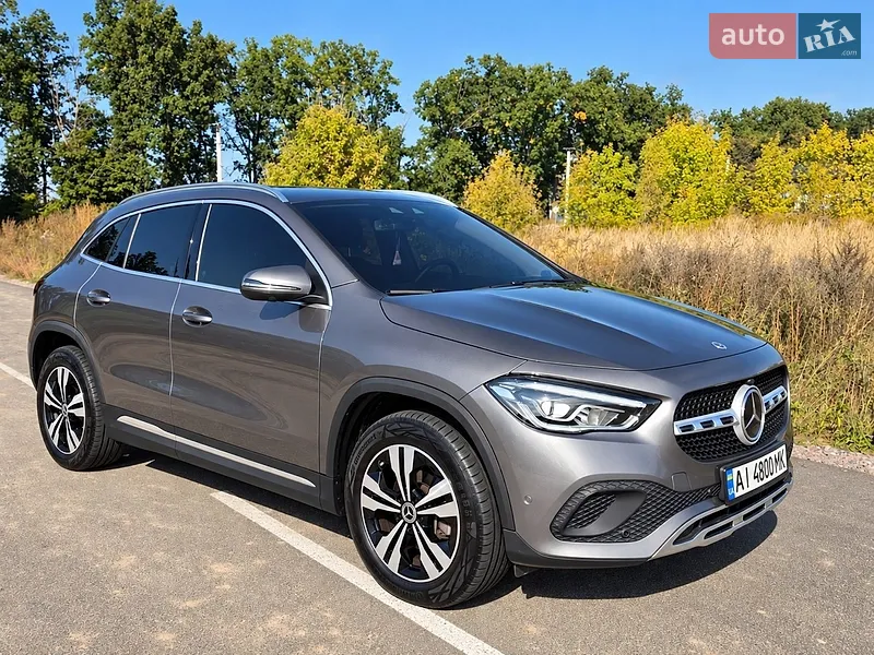 Mercedes-Benz GLA-Class