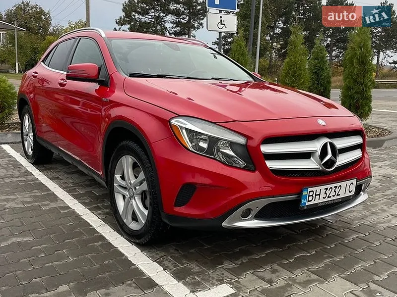Mercedes-Benz GLA-Class 2015
