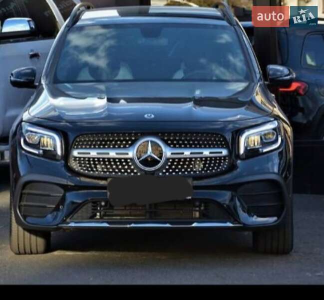 Внедорожник / Кроссовер Mercedes-Benz GLB-Class 2020 в Хотине