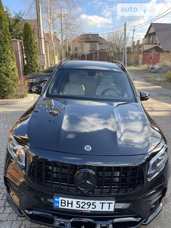 Внедорожник / Кроссовер Mercedes-Benz GLB-Class 2019 в Одессе