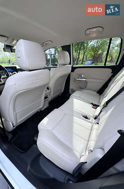 Внедорожник / Кроссовер Mercedes-Benz GLB-Class 2021 в 