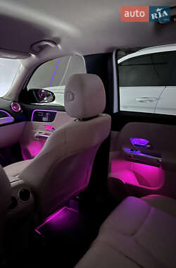 Внедорожник / Кроссовер Mercedes-Benz GLB-Class 2021 в 