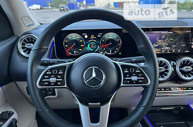 Позашляховик / Кросовер Mercedes-Benz GLB-Class 2021 в Рівному