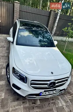 Mercedes-Benz GLB-Class 2021