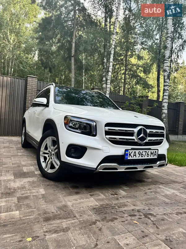Mercedes-Benz GLB-Class
