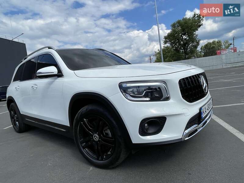 Внедорожник / Кроссовер Mercedes-Benz GLB-Class 2020 в Киеве
