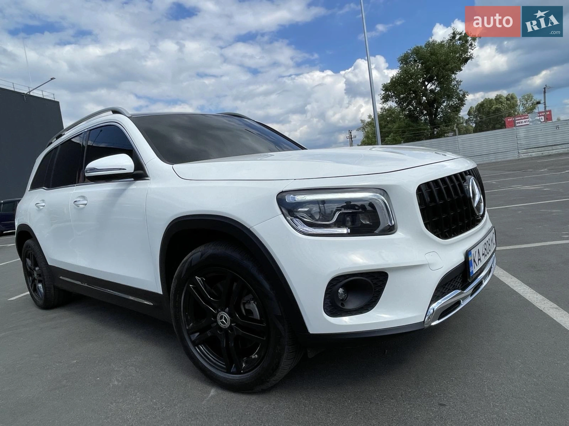 2020 Mercedes-Benz GLB - мініатюра 2