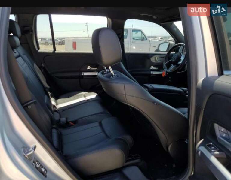 Внедорожник / Кроссовер Mercedes-Benz GLB-Class 2020 в Киеве