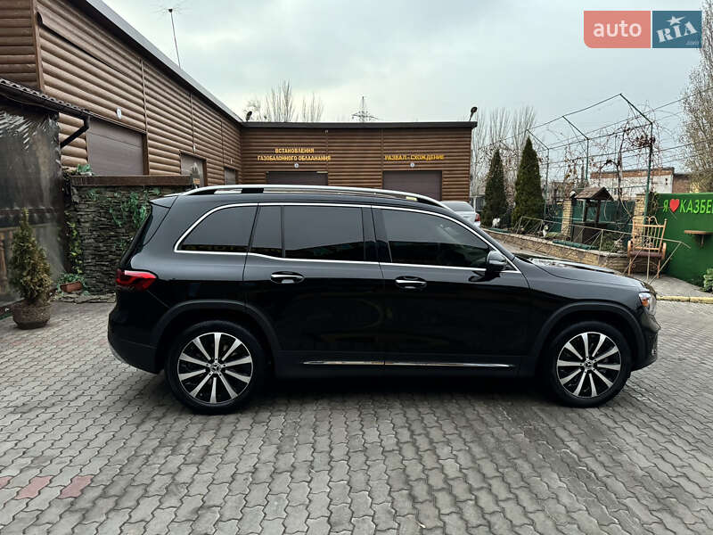 Внедорожник / Кроссовер Mercedes-Benz GLB-Class 2023 в Киеве