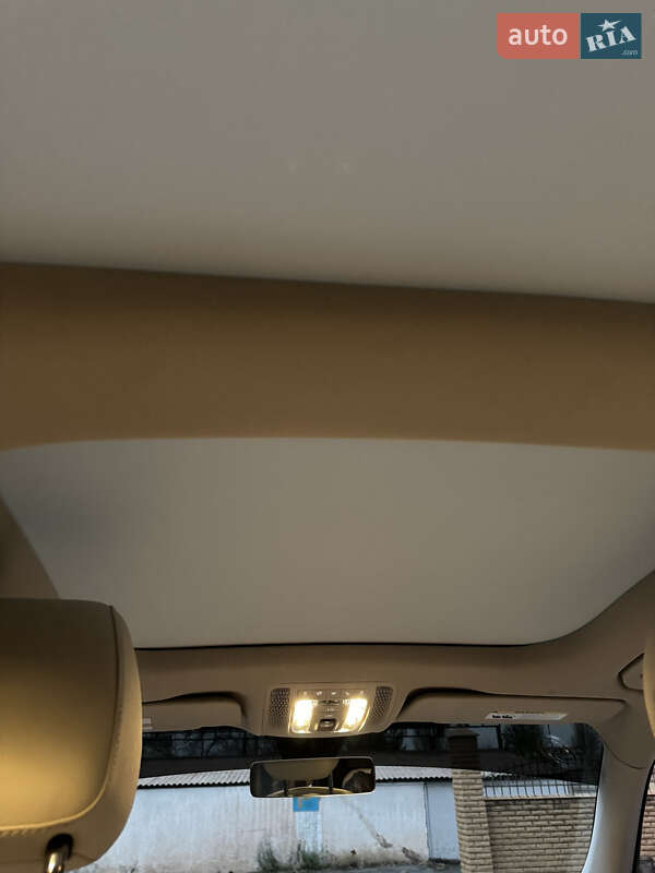 Внедорожник / Кроссовер Mercedes-Benz GLB-Class 2023 в Киеве