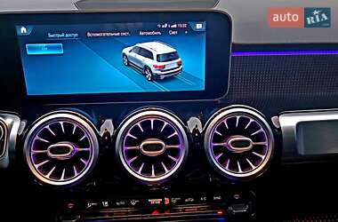 Позашляховик / Кросовер Mercedes-Benz GLB-Class 2019 в 
