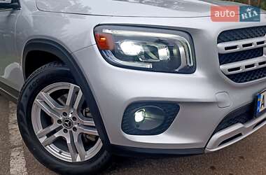 Позашляховик / Кросовер Mercedes-Benz GLB-Class 2019 в 