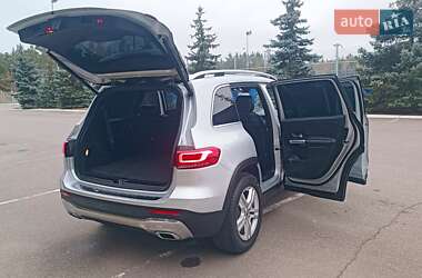 Позашляховик / Кросовер Mercedes-Benz GLB-Class 2019 в 